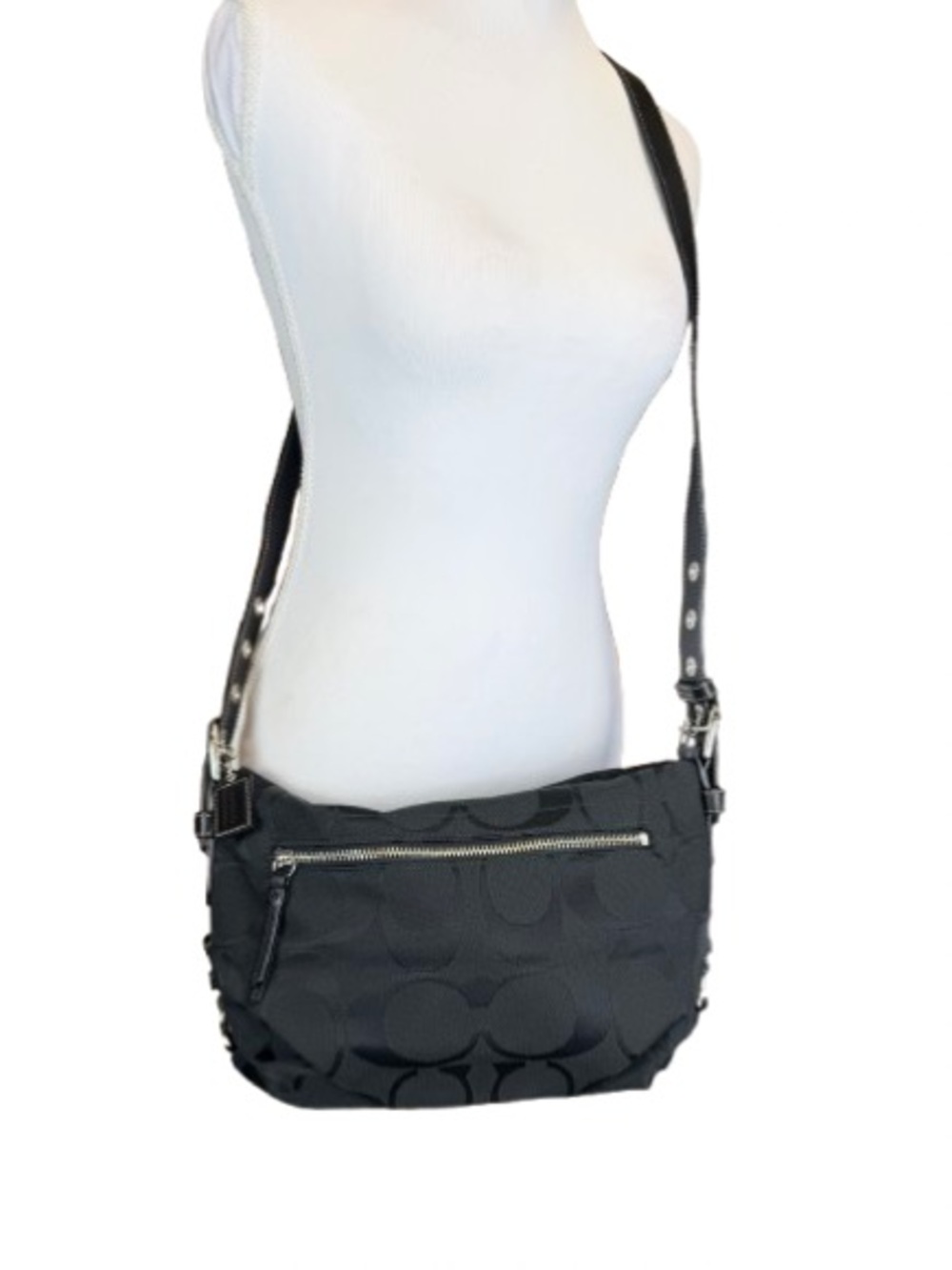 Coach F16058 Black Signature East West Duffle Shoulder Bag Y2K Purse Signature C
